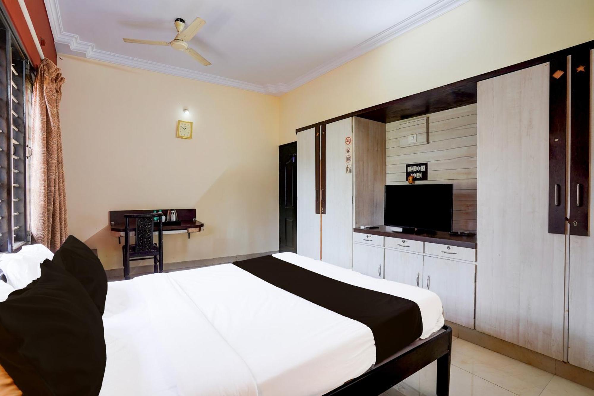 Hotel O Varun Residency Kammasandra Esterno foto