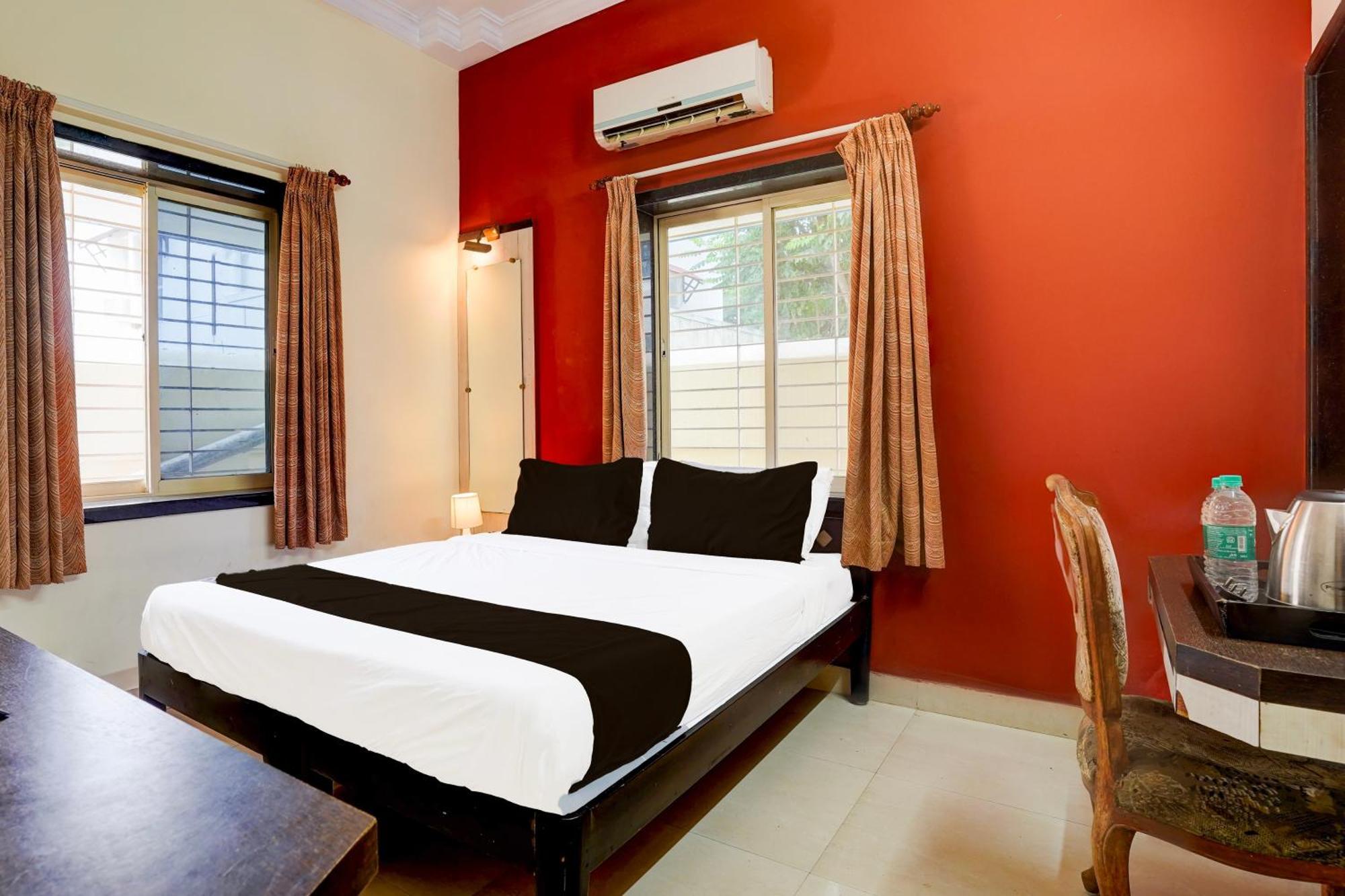 Hotel O Varun Residency Kammasandra Esterno foto