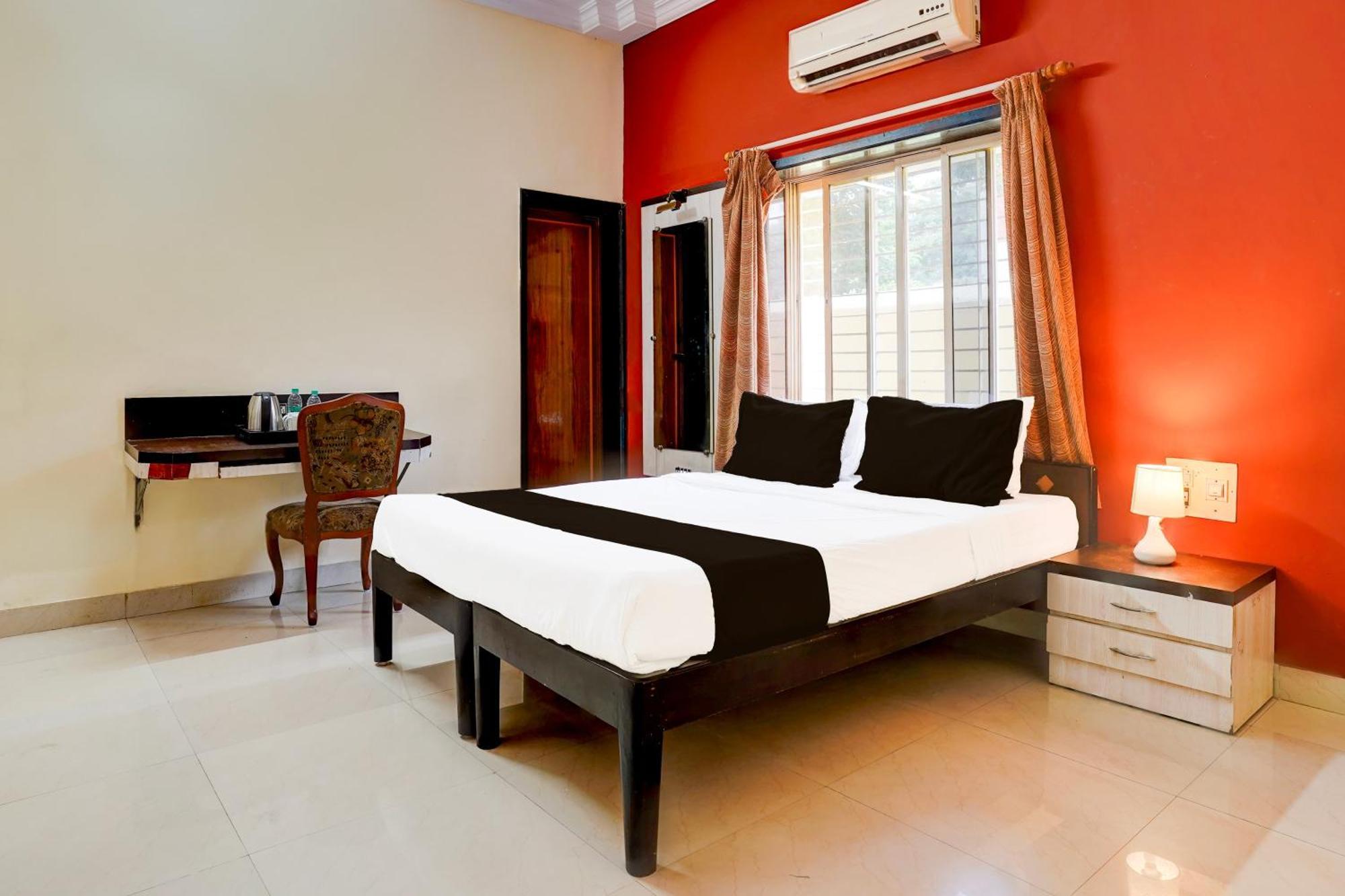 Hotel O Varun Residency Kammasandra Esterno foto
