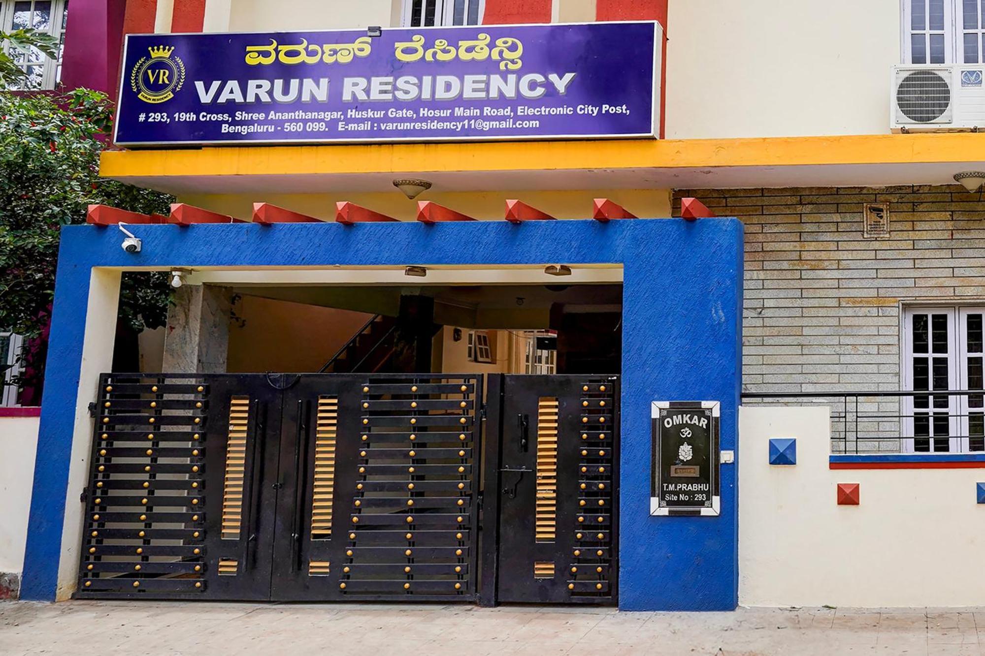 Hotel O Varun Residency Kammasandra Esterno foto